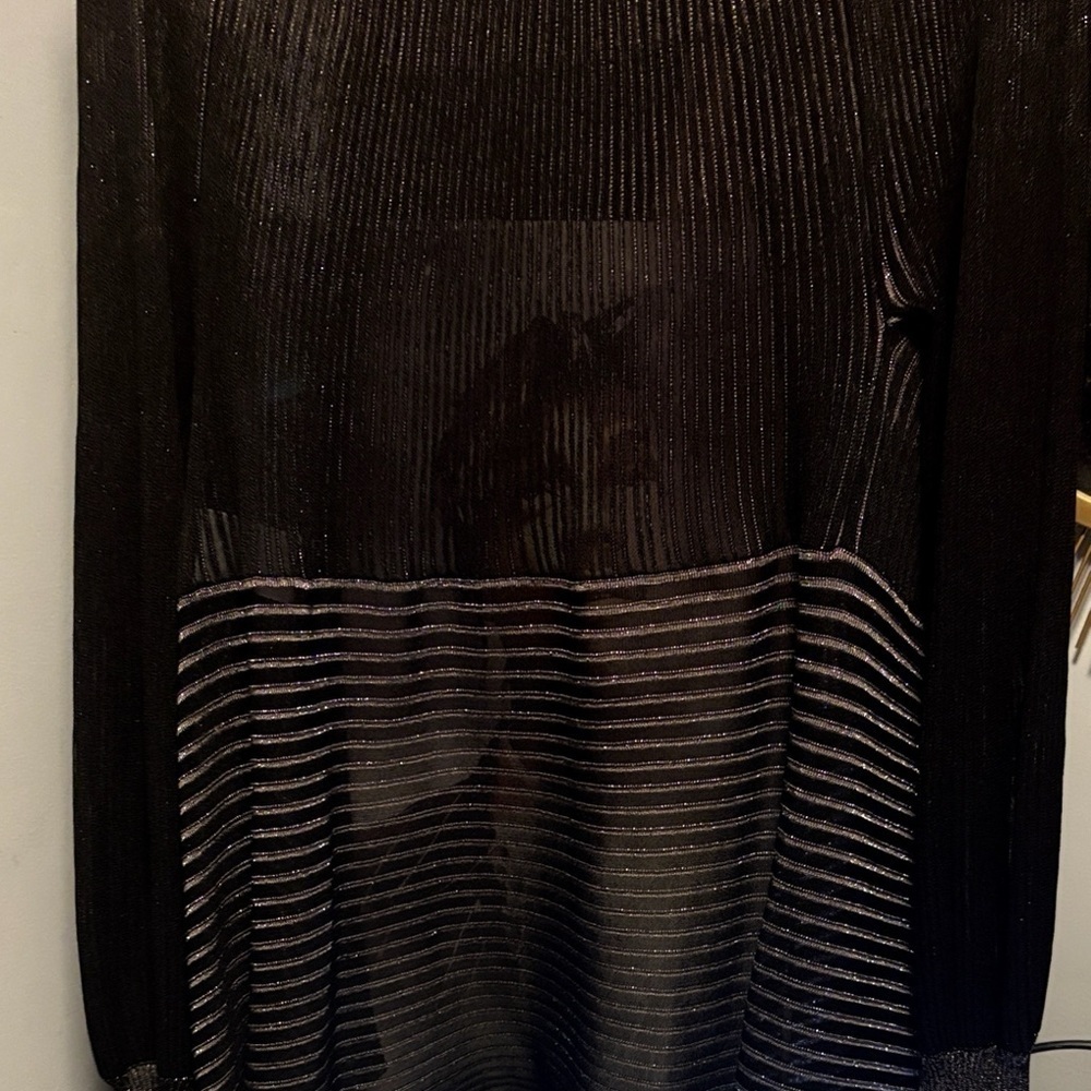 Escada Black & Silver Sheer shimmer open front Cardigan like new, FR 40/large - Picture 8 of 11